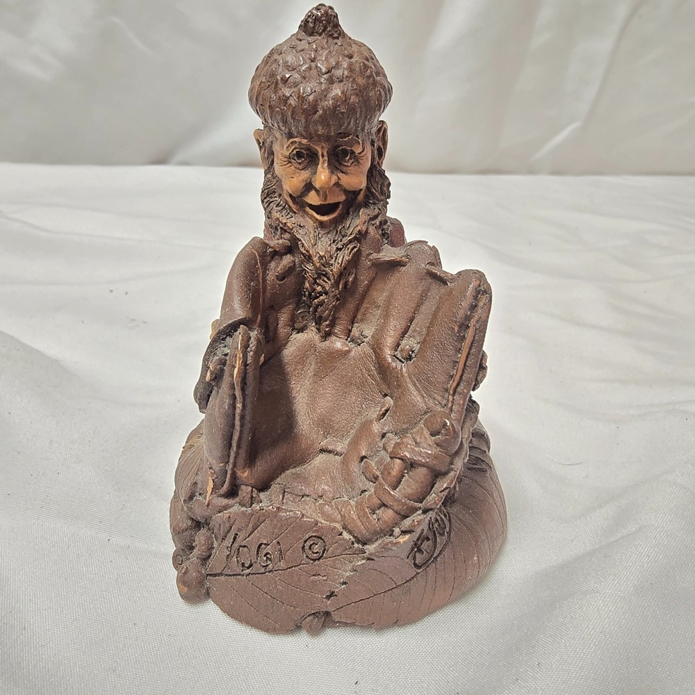 1991 Tom Clark Gnome Figure Yogi Baseball Glove Woodspirits Collection Used VTG
